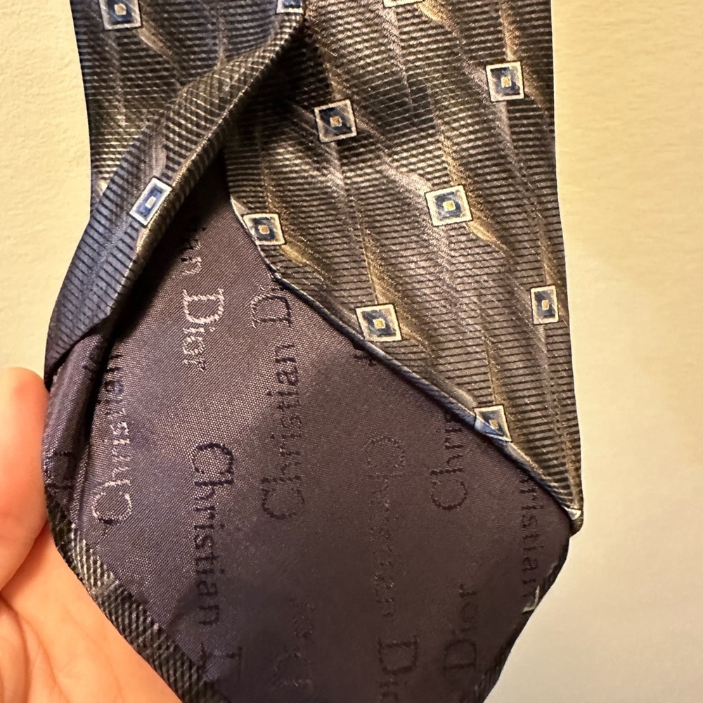 Luxury Christian Dior Ties! - Picture 5 of 13